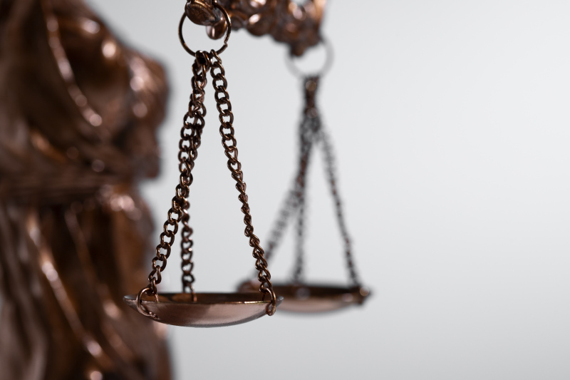 Суды взыскали с директоров торговых компаний более 2,6 млрд рублей